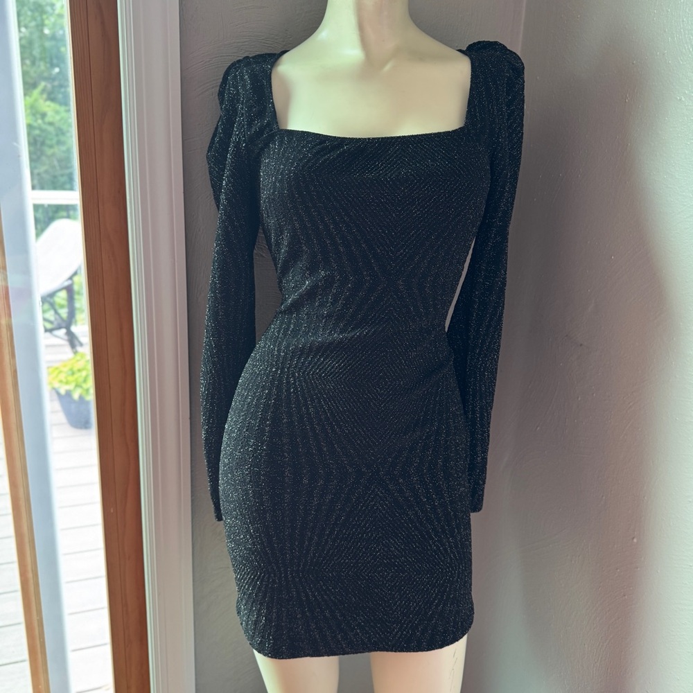 Trixxi black glitter dress long sleeve open back nwt size medium